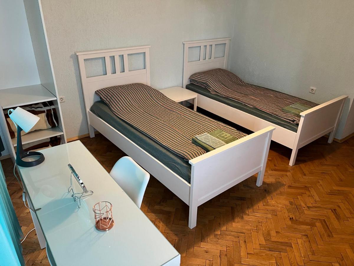 White Guest House 2 คาร์โลโว ภายนอก รูปภาพ