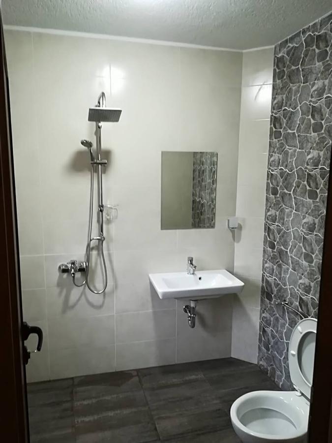 White Guest House 2 คาร์โลโว ภายนอก รูปภาพ